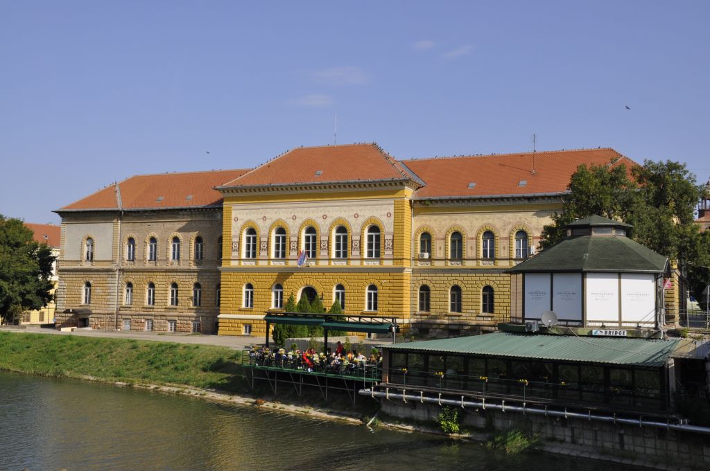 Elektrotehnička i građevinska škola Nikola Tesla Zrenjanin