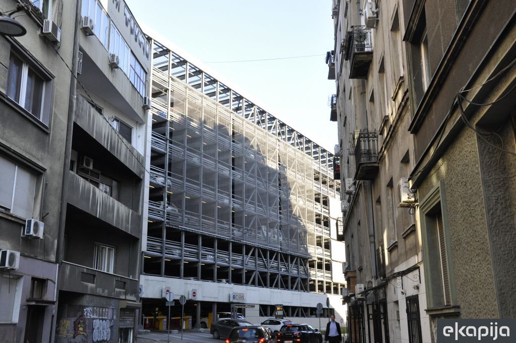 garaža Obilićev venac u Beogradu