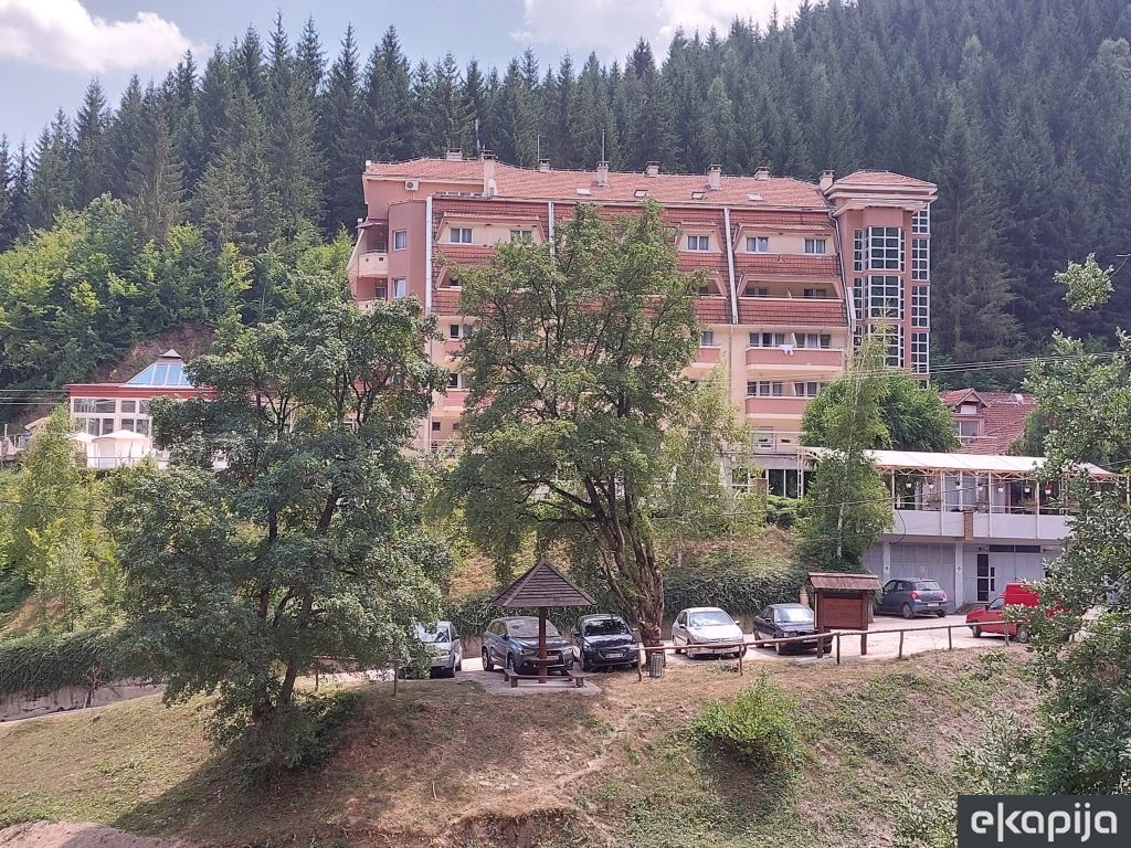 Hotel Jelak Lukovska banja