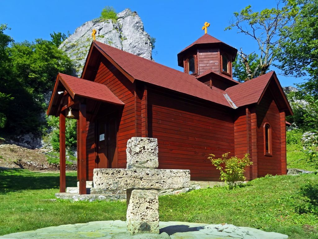 manastir Samograd između Berana i Bijelog Polja