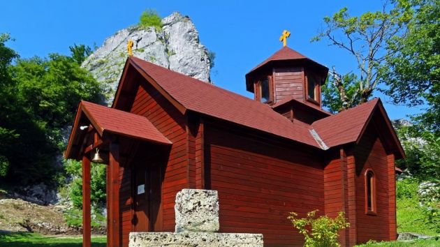 manastir Samograd između Berana i Bijelog Polja