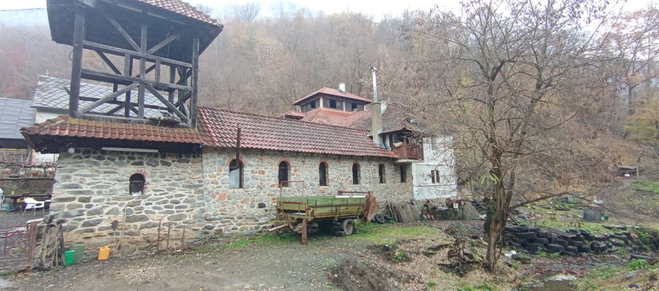 Manastir Stjenik kod Čačka