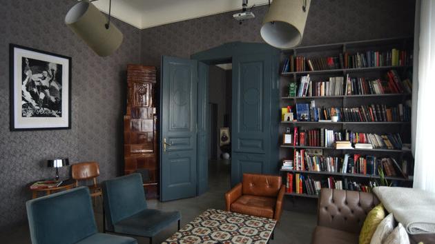 Mokrin House