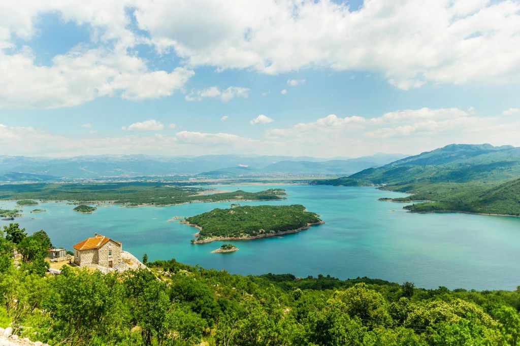 Slano jezero kod Nikšića