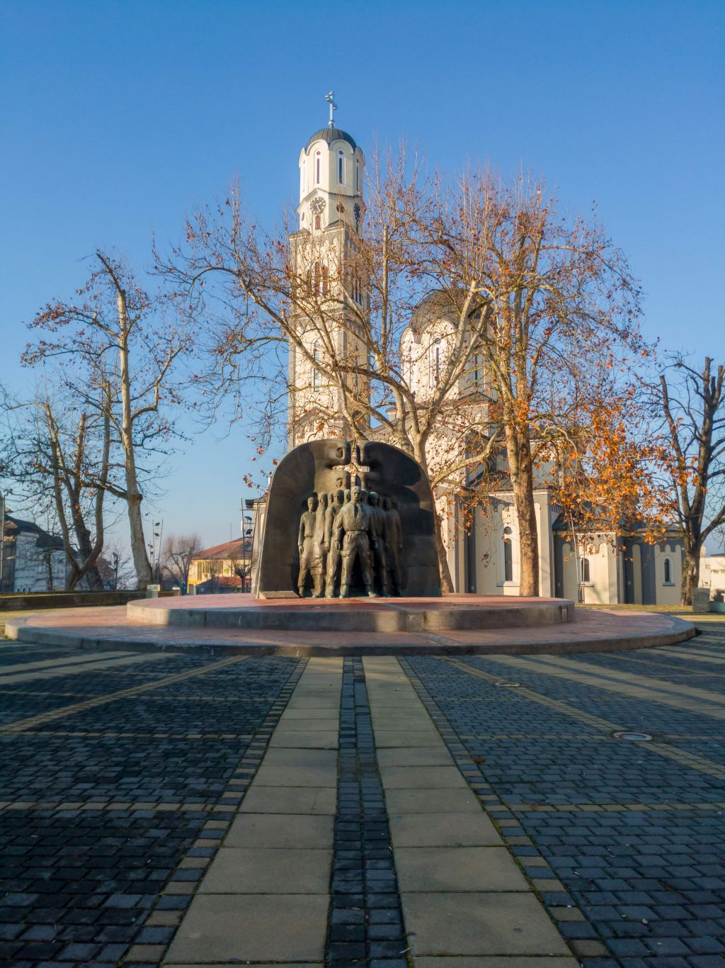 Spomenik vojnicima Republike Srpske Derventa