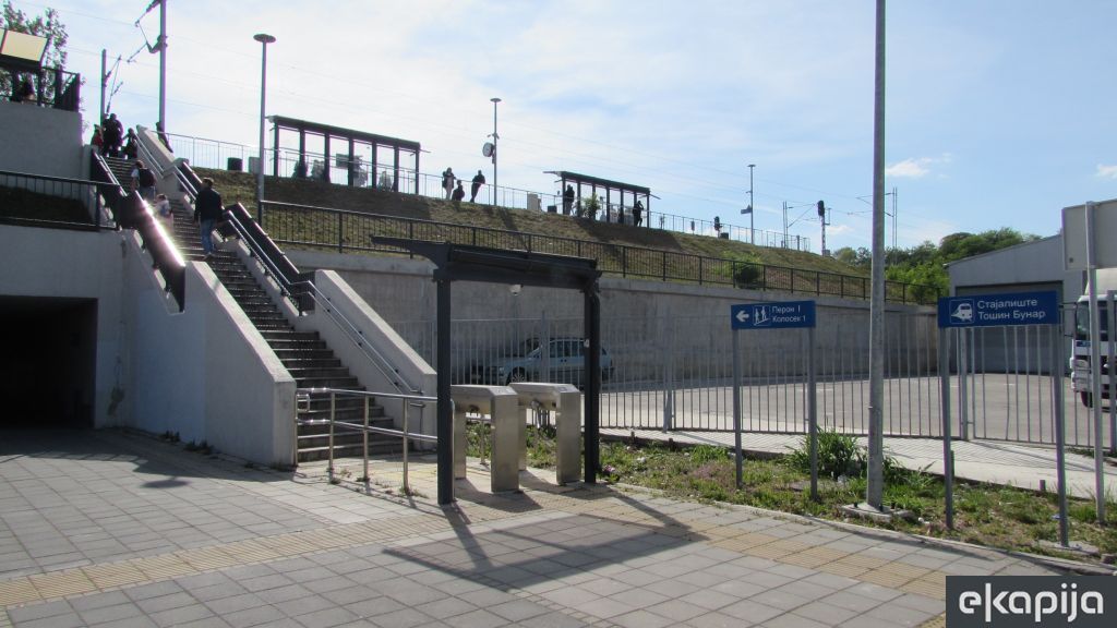 Železnička stanica Tošin bunar Novi Beograd